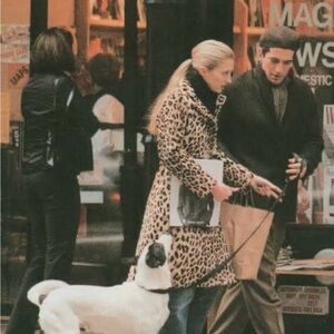 Vintage 90s Y2K Carolyn Bessette Leopard Plush Faux Fur Jacket